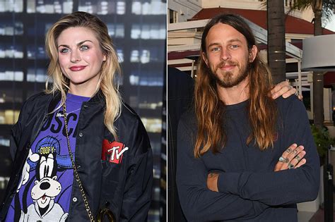 frances bean cobain riley hawk wedding